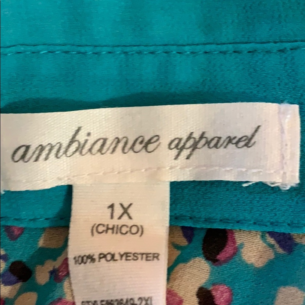 Flowy half button down Tank - Picture 4 of 4
